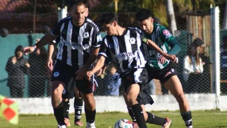 Fútbol: Unión Agrarios Cerrito y Viale FBC jugarán la definición | Análisis - imagen de origen