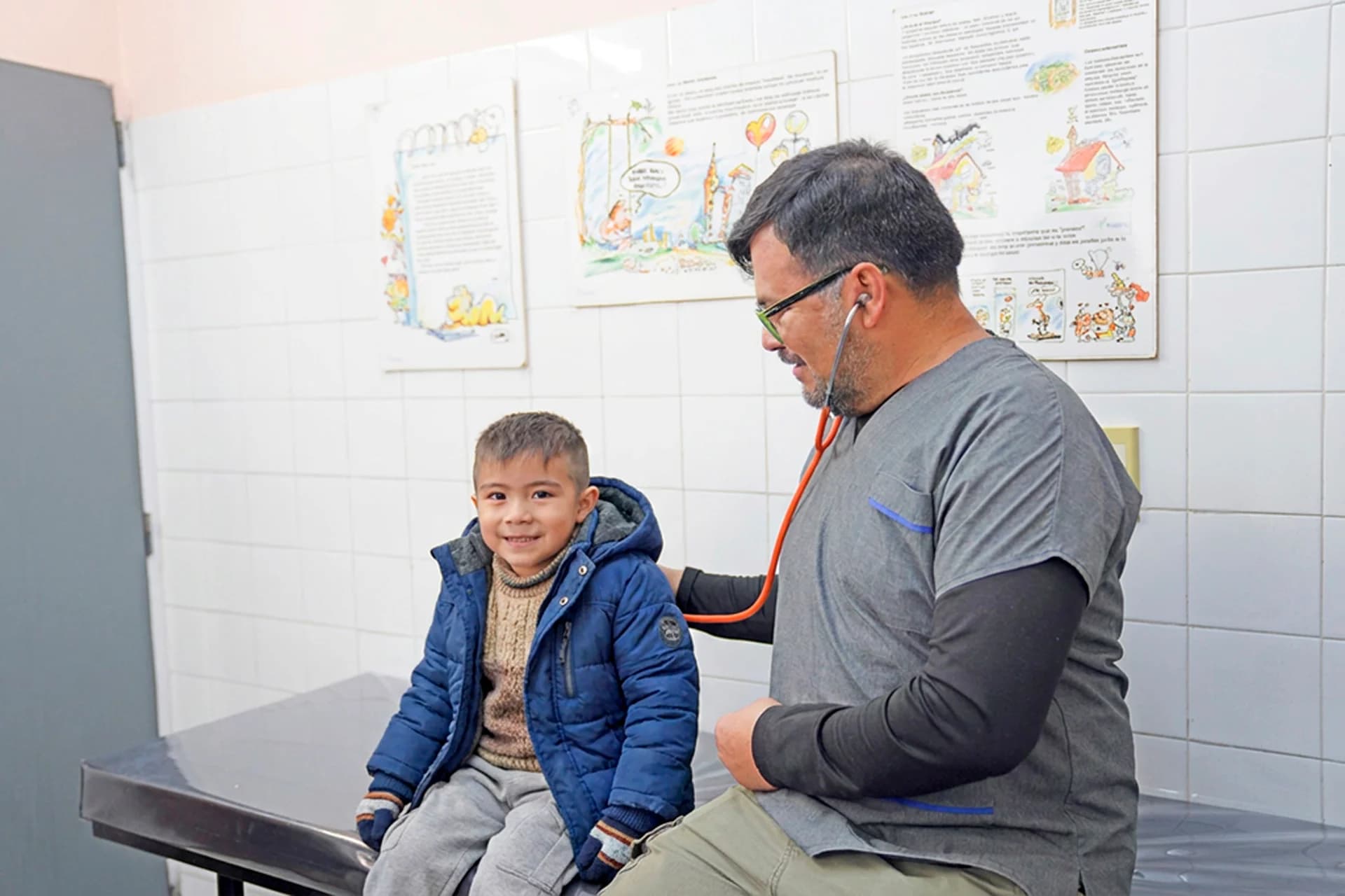 Con la llegada del frío aumentan las enfermedades respiratorias en niños: qué recomiendan desde Salud - imagen de origen
