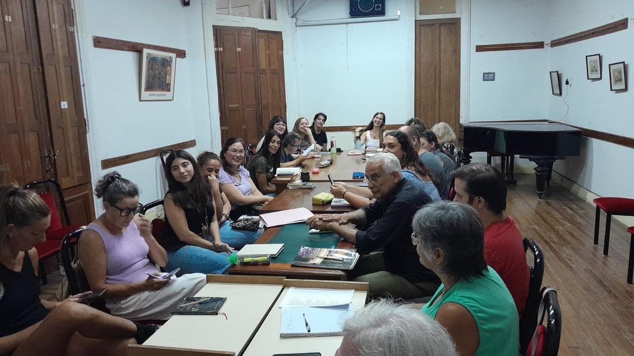Reabren inscripción talleres culturales en Uader - imagen de origen