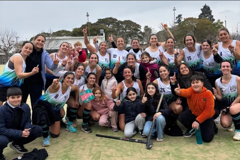 Hípico Maribel gritó campeón de Mami Hockey - imagen de origen