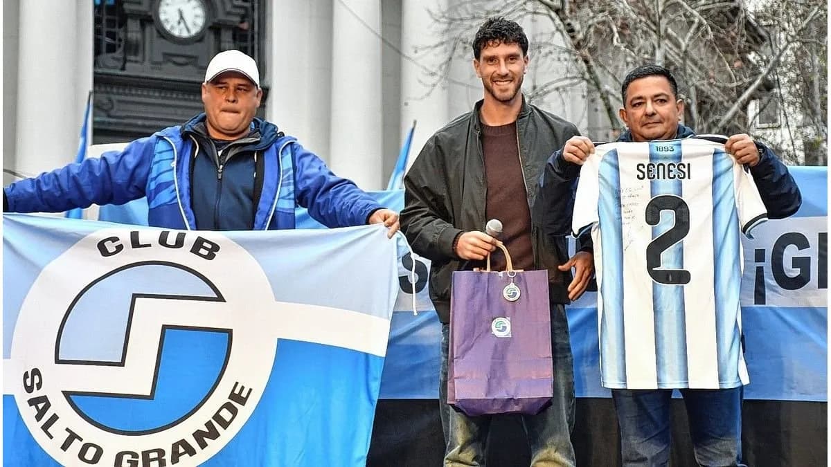 Una multitud distinguió a Marcos Senesi en Concordia - imagen de origen