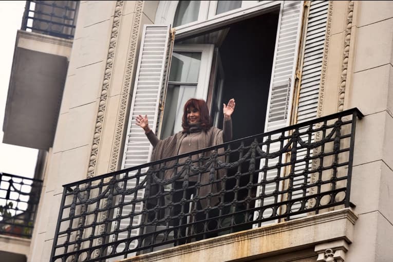 La Corte ratificó el decomiso de $685 mil millones contra Cristina Kirchner en la causa Vialidad - imagen de origen