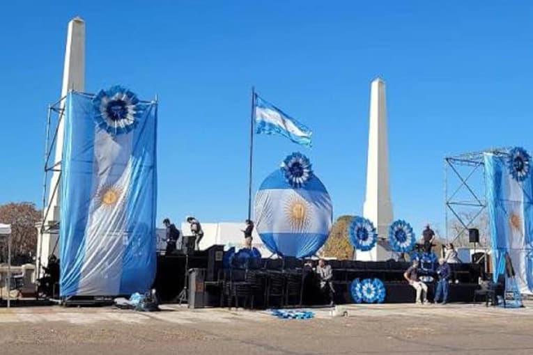 Cortes de tránsito programados en la Costanera y zonas aledañas por el desfile del 9 de Julio - imagen de origen