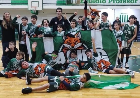 Básquetbol: Racing se consagró campeón de la Liga Provincial Masculina de Mini - imagen de origen
