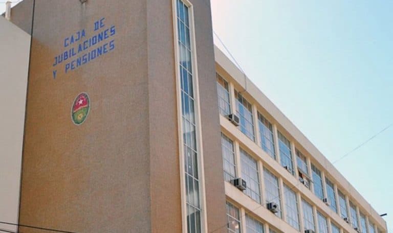 Efecto de la reforma: aumentaron un 40 por ciento los pedidos de jubilación - imagen de origen